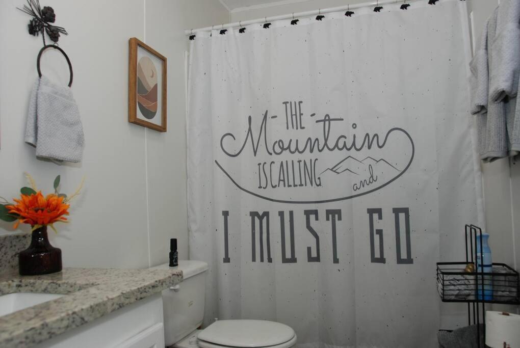 Cozy Cottage With Full View Of The Mountains! 블루리지 외부 사진