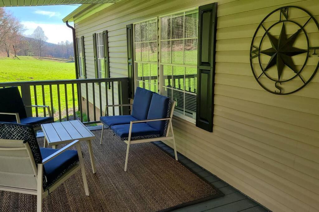 Cozy Cottage With Full View Of The Mountains! 블루리지 외부 사진